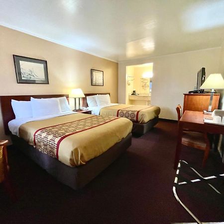 Passport Inn Somers Point - Somers Point Exteriör bild